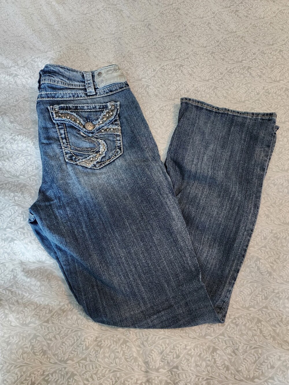 Silver Jeans Suki Flap 17” Medium Wash Denim Bootcut, Size 14/33 Legth